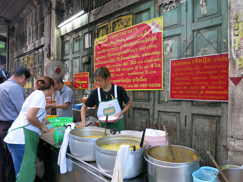 Jek Pui Curry Chinatown Bangkok street food by Authentic Food Quest