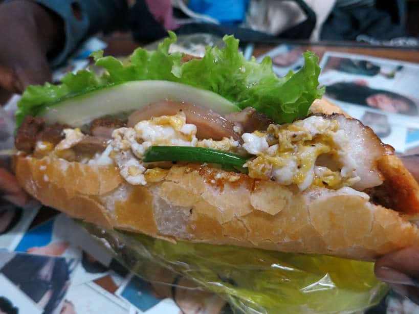 BánhMìPhuợng_BestBanhMiHoiAnVietnameseSandwich_AuthenticFoodQuest