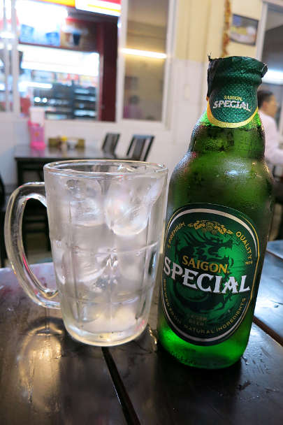 IcecubesinBeer_SoutheastAsianBeer_AuthenticFoodQuest