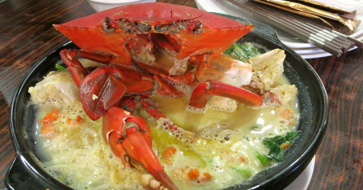 Top 15 Authentic Food in Singapore (and 20+ Restaurants To Try Them)