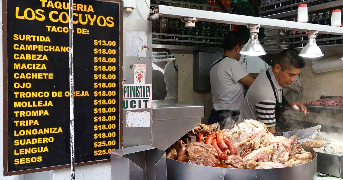 Top 20 Best Foods in Mexico City (And 32 Restaurants To Have Them)