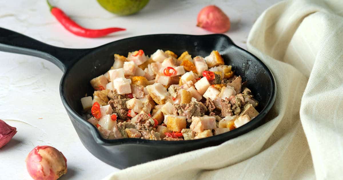 Pork Sisig Recipe -How To Make Authentic Filipino Pork Sisig