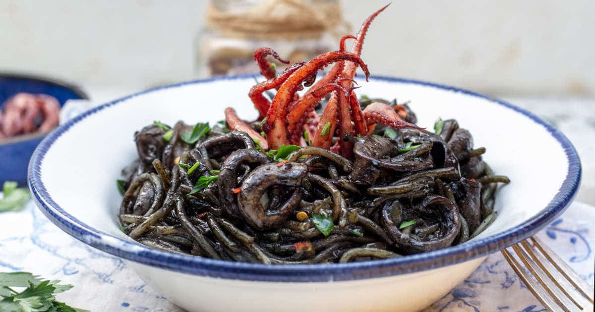 Spaghetti Al Nero Di Seppia Recipe: How To Make Sicilian Black Pasta