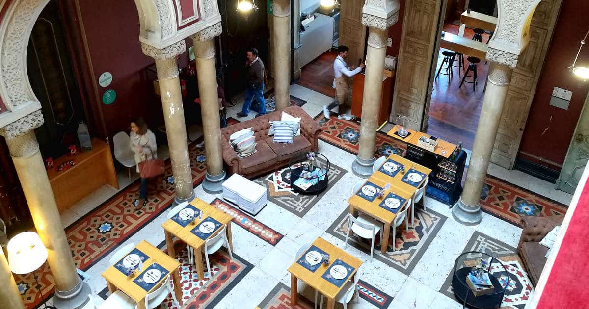 15 Of The Best Restaurants to Eat like a Local in Lisbon