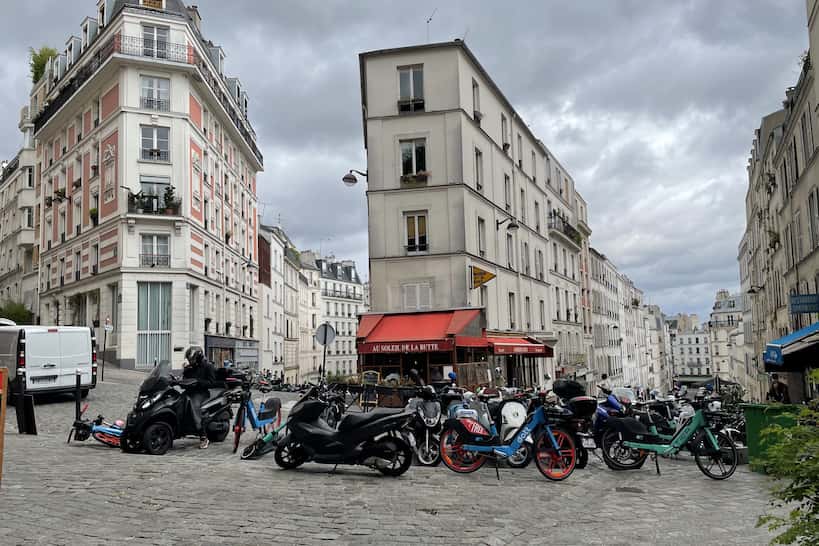 Montmartre Secret Food Tour by Authentic Food Quest