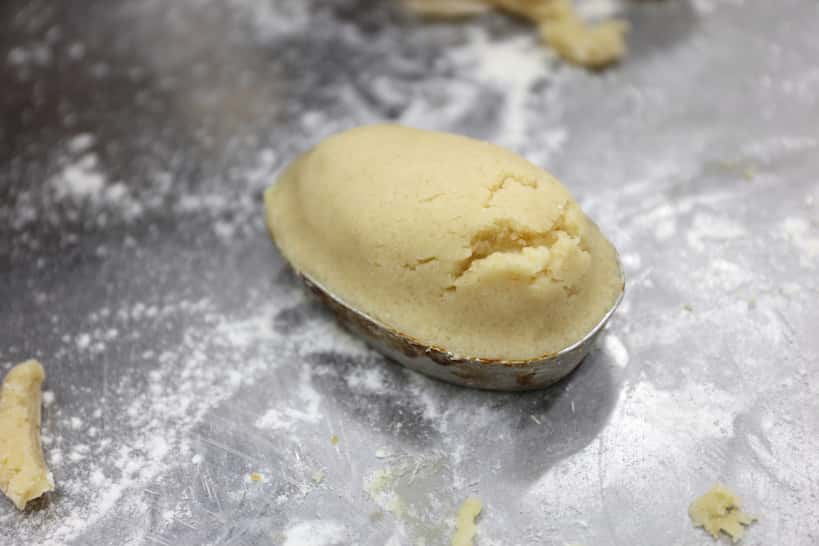 Assembling Pasticciotto by Authentic Food Quest